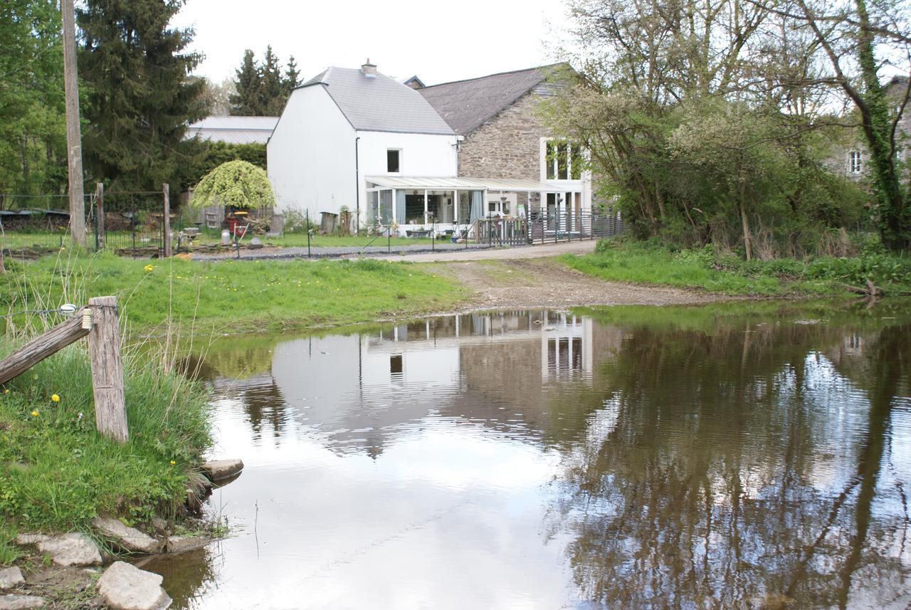 Villa Le Gite De L Ourthe Ortheuville Exterior foto