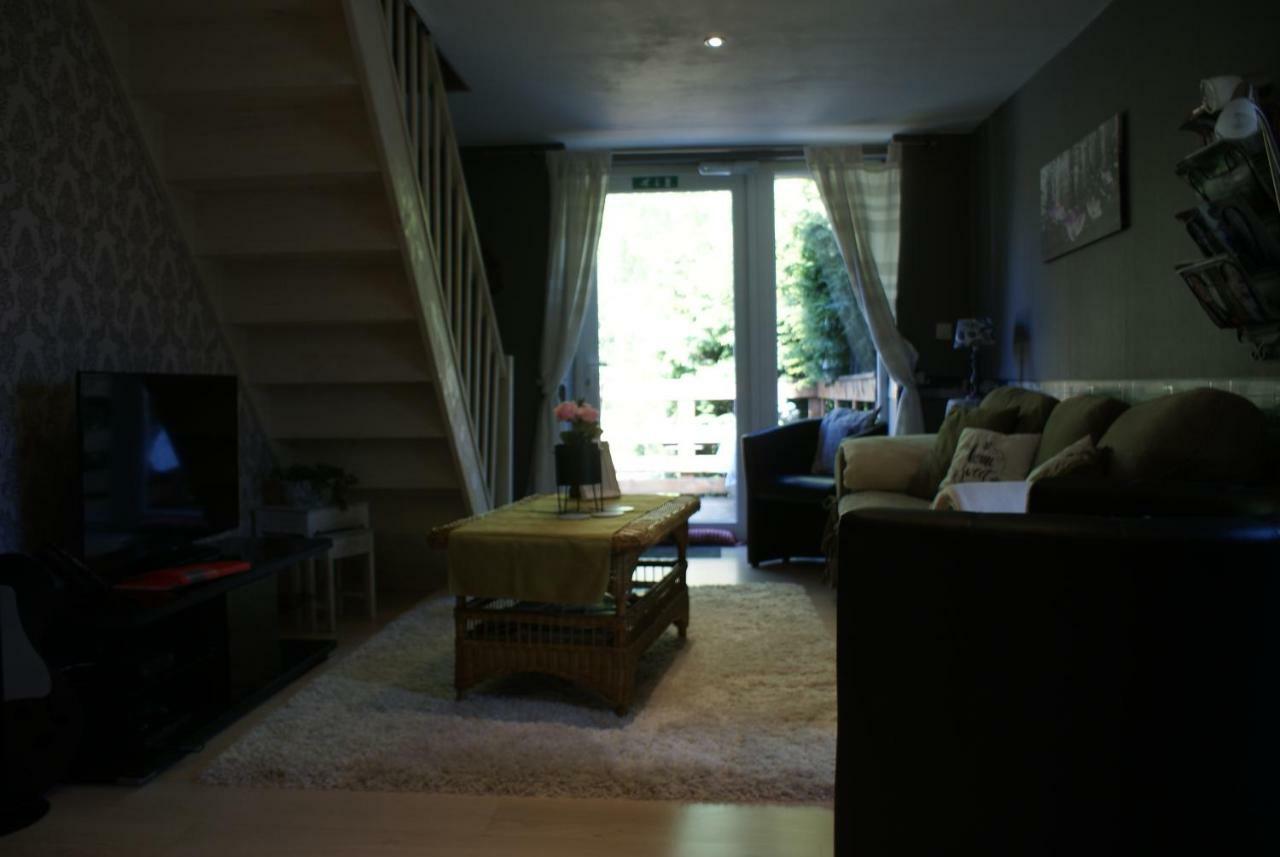 Le Gite De L Ourthe Ortheuville Exterior foto
