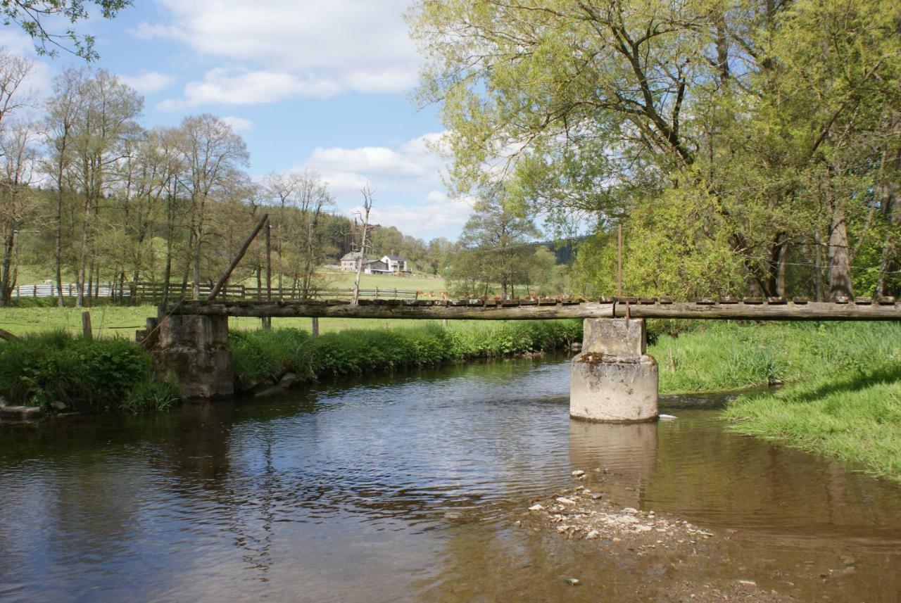 Le Gite De L Ourthe Ortheuville Exterior foto